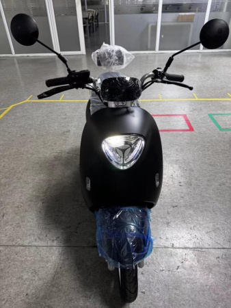 Электроскутер Мотомир YADEA M6 чёрный матовый | Мототека